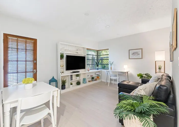 Welcoming Airbnb Walkig Distance To Las Olas Blvd
